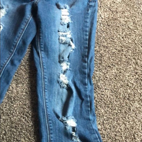 Bullhead Distressed Denim Sz 7 high rise skinny - Picture 7 of 9